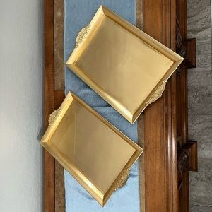 1 set of Gold acrylic decorative trays